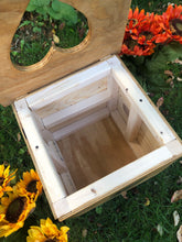 Load image into Gallery viewer, Goddess Thrones