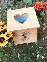 Load image into Gallery viewer, Goddess Thrones
